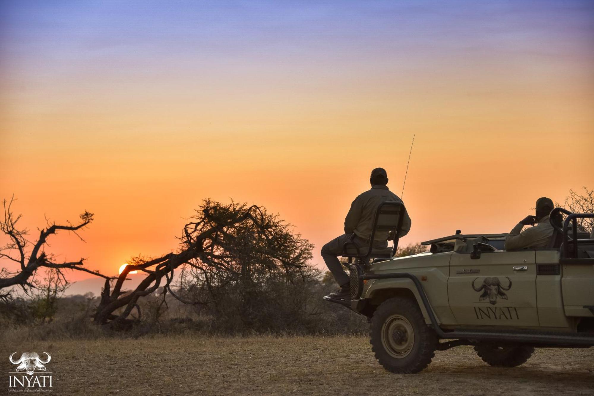 Inyati Game Lodge Охотничий заповедник Саби-Санд Экстерьер фото